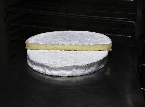 Alléosse Maitre Artisan Affineur Fromager - Brie de Meaux AOP au lait cru 500g