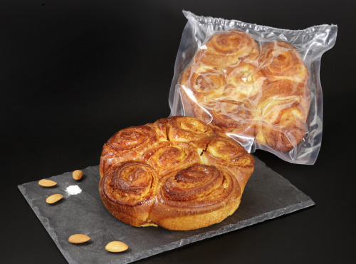 Maison Boulanger - Panier Petit Déj en frais : brioche royale, kouglor, brioche de Nanterre