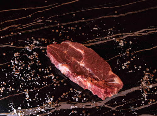 Boucherie Guiset, Eleveur et boucher depuis 1961 - Côte échine de porc fermier d'Auvergne x2