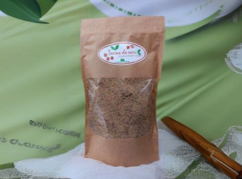 Les Trois Pommes Epagnoles - Farine de noix - 250g