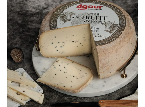 Maison Agour - Fromage de vache à la truffe d'été 1,2 %