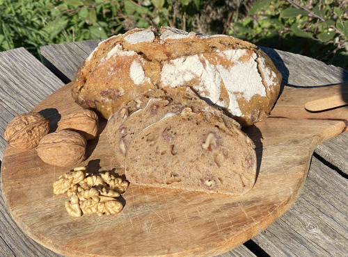 Ferme Sinsac - Pain au levain aux noix du Périgord vert 500 grs boule