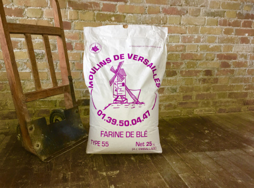 Moulins de Versailles - Farine Authentique T55 Corde Violette - 25 Kg