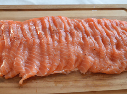 Maison Matthieu - Filet Entier De Saumon Fumé Au Poivre Timut Tranché - 1kg