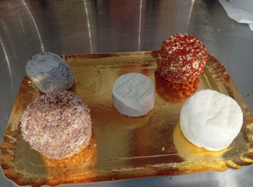 Chèvrerie Bêle-aventure - Plateau de fromage de chèvre Petite découverte
