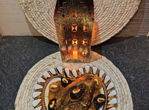 Le Paradis d'Escargot - Tajine agneau au pruneaux et  abricot amande