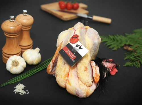 Volaille noire d'Astarac-Bigorre - Poulet "Noire d'Astarac-Bigorre" - 2,1kg