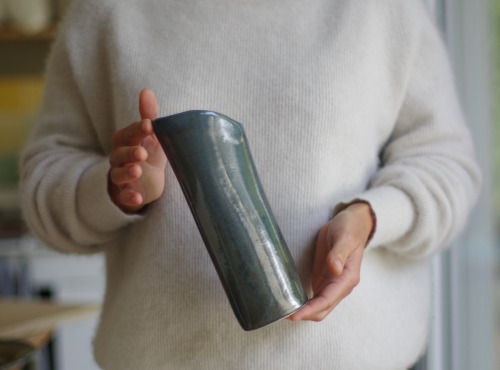 Atelier Eva Dejeanty - Pichet en Céramique (grès) modèle Cellule