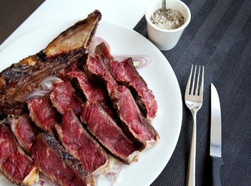 Domaine des Alliers -  Bœuf d'exception - Colis grandes tablées avec côte de bœuf, AOC Maine-Anjou, BIO – 12 kg   [SURGELÉ]