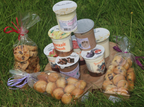 Ferme Dumesnil - Lot Gouter : Biscuits Maison, Crèmes dessert et yaourts