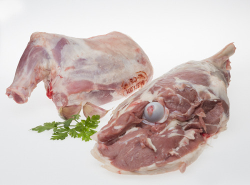 Coopérative Axuria - 1 Gigot + 1 Epaule D'agneau De Lait Des Pyrénées IGP Label Rouge