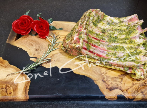 Boucherie Charcuterie Traiteur Lionel Ghérardi - Carré d'Agneau à l'Ail des Ours Label Rouge - 1200g