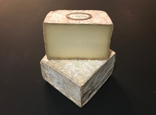 La Fromagerie Marie-Anne Cantin - Pavé Aveyronnais