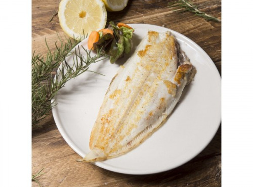 Poissonnerie Paon - Sole Portion : A la pièce, Vidé écaillé étêté, 200g - 300g