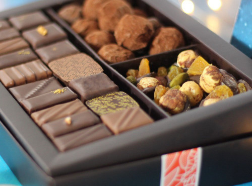 Maison Le Roux - Le Coffret de Noêl - Le Phare en Fête