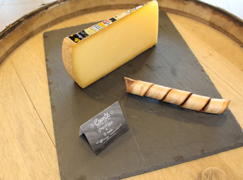 Constant Fromages & Sélections - Comté Aop Badoz Prestige 12 Mois, Part De 500g Environ