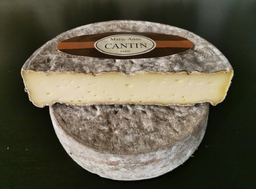 La Fromagerie Marie-Anne Cantin - Tome des Bauges AOP