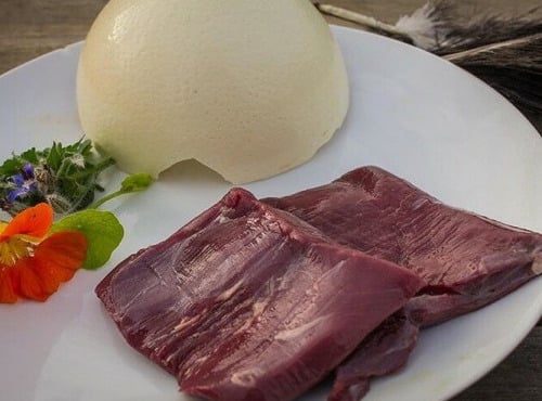 L'Autruche de Laurette - Pavé d'autruche dans le filet
