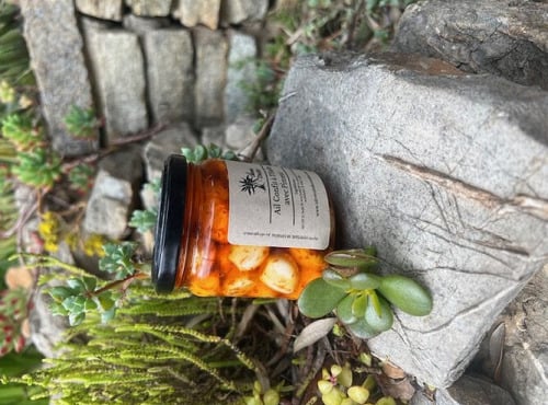 L'OLIVERAIE DU COUDON - Ail Confit à l'Huile avec Piment 200gr