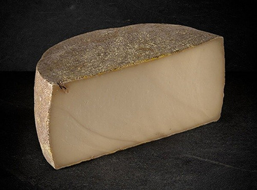 Les Affineurs des Volcans - Tome au Lait de Bufflonne Demie 1,25 kg