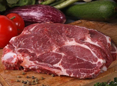 La Ferme du Louvier - Échine tranchée sans os 330g de porc élevé en plein air