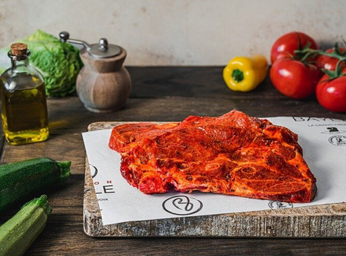 Maison BAYLE - Champions du Monde de boucherie 2016 - 2 Grillades de porc marinande barbecue - 500g