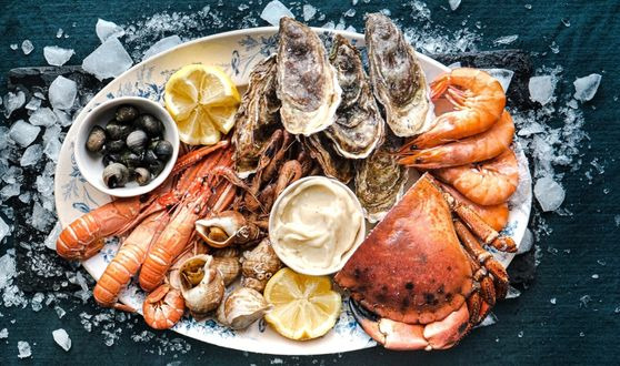 Comment composer un plateau de fruits de mer ?