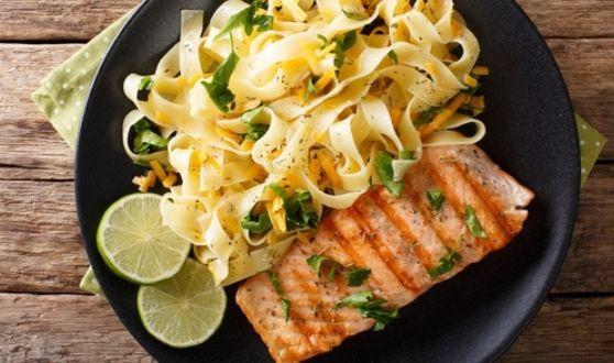 Colis Poissons - Légumes - Féculents - Crémerie