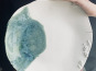 Atelier Eva Dejeanty - Généreuse assiette en porcelaine swimming-pool