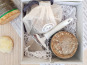 Maison Marie SEVERAC - Coffret Le Volcanique: deux fromages Sanérac, et une râpe à fromage